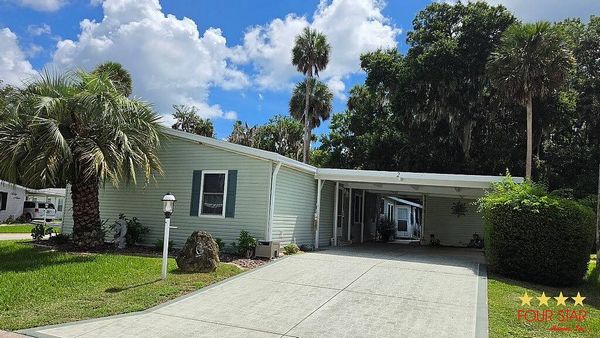 2 Winthrop Ln, Flagler Beach FL 32136