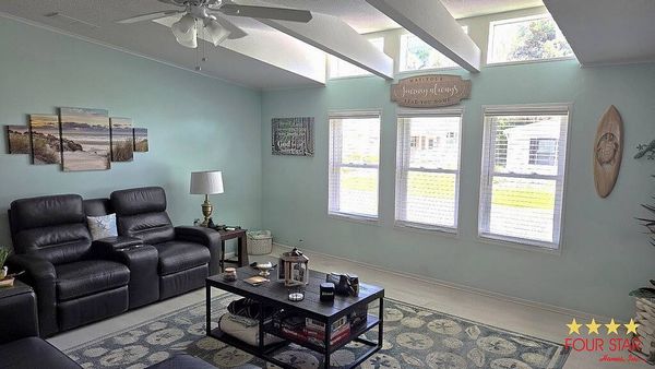 2 Winthrop Ln, Flagler Beach FL 32136