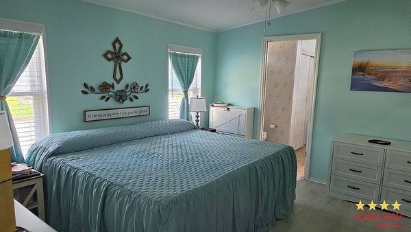 2 Winthrop Ln, Flagler Beach FL 32136
