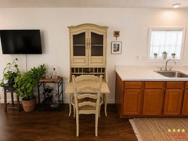 8 Tangerine Ct, DeLand FL 32724
