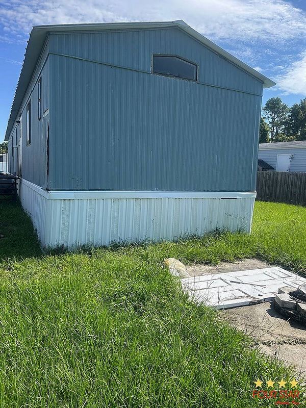 686 Emerald Lake Dr, Cocoa FL 32926
