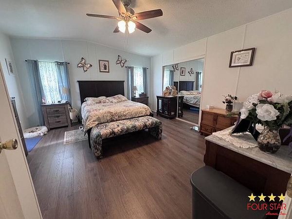 1029 Robin Dr, DeLand FL 32724
