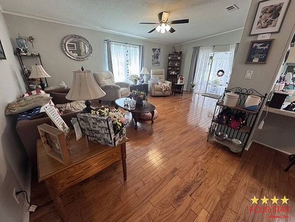 1029 Robin Dr, DeLand FL 32724