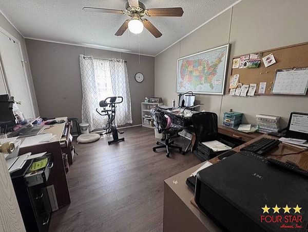 1029 Robin Dr, DeLand FL 32724