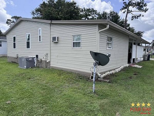 1029 Robin Dr, DeLand FL 32724