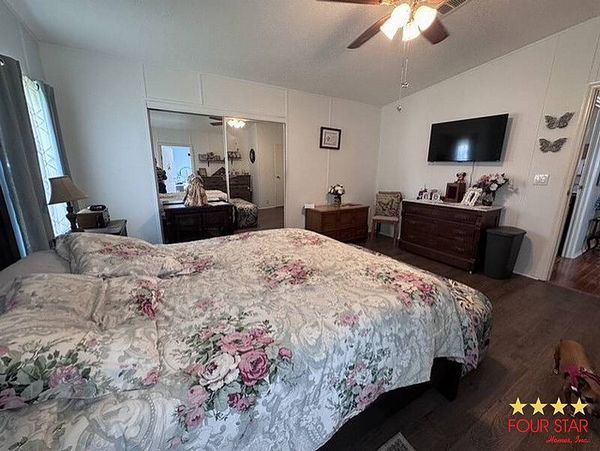 1029 Robin Dr, DeLand FL 32724
