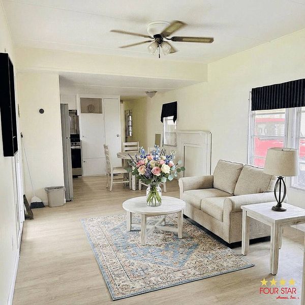 39 Dale Dr #B, Tavares FL 32778