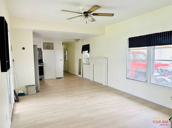 39 Dale Dr #B, Tavares FL 32778