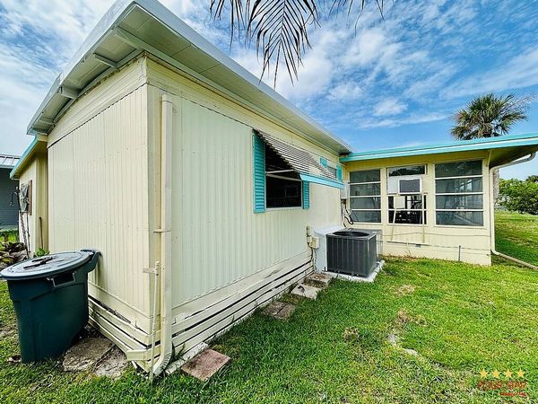 39 Dale Dr #B, Tavares FL 32778