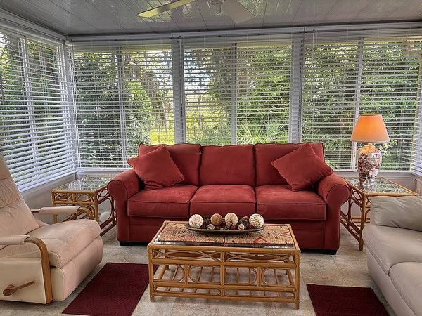 2212 Abbott Woods Ln, Orange City FL 32763