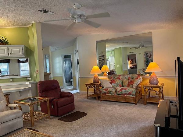 2212 Abbott Woods Ln, Orange City FL 32763