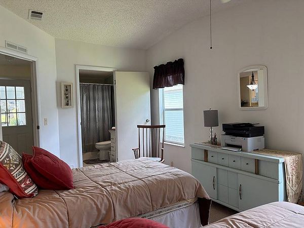 2212 Abbott Woods Ln, Orange City FL 32763