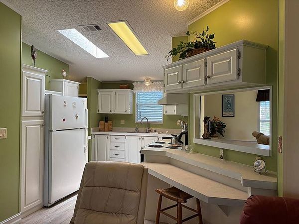 2212 Abbott Woods Ln, Orange City FL 32763