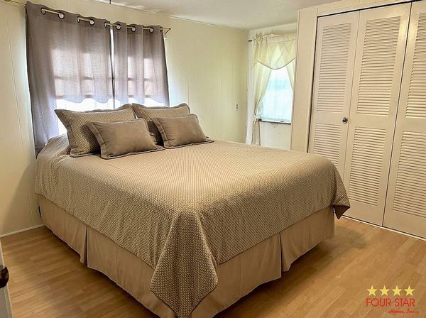 517 Alexander Rd, Leesburg FL 34748