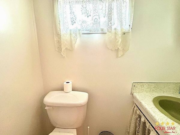 517 Alexander Rd, Leesburg FL 34748