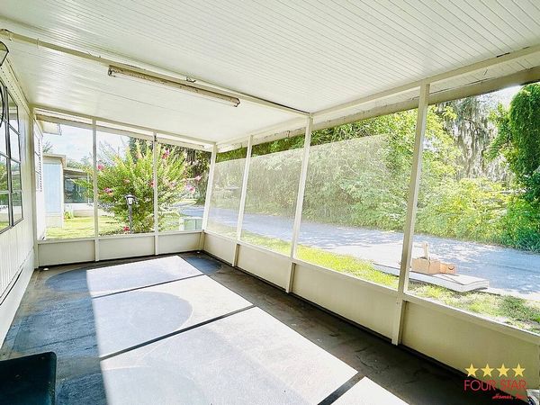 517 Alexander Rd, Leesburg FL 34748