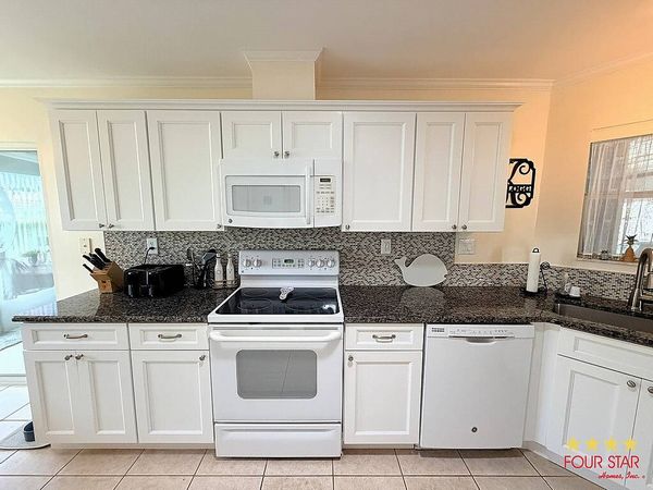 629 Casa Grande, Edgewater FL 32141