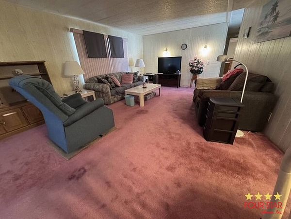 215 Bitter Sweet Dr, DeBary FL 32713