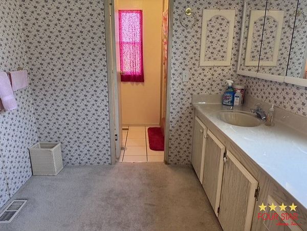 215 Bitter Sweet Dr, DeBary FL 32713