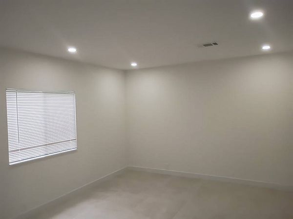 2806 NW 67th Ave., Margate FL 33063