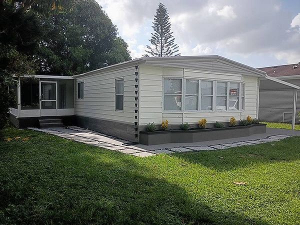 2806 NW 67th Ave., Margate FL 33063