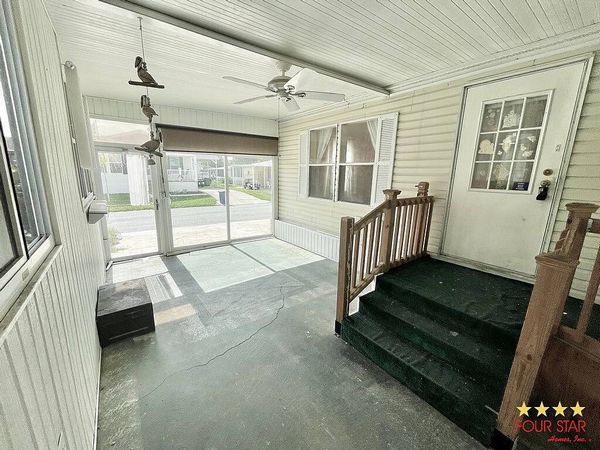 557 Squire Ln, Kissimmee FL 34746