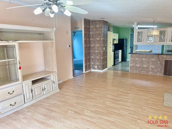 557 Squire Ln, Kissimmee FL 34746