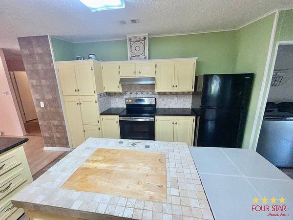 557 Squire Ln, Kissimmee FL 34746