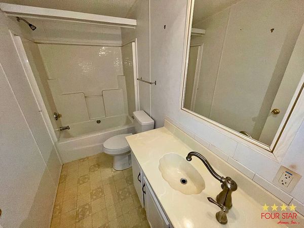 557 Squire Ln, Kissimmee FL 34746