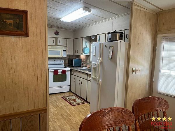 1472 Gladiola Dr, Lakeland FL 33803