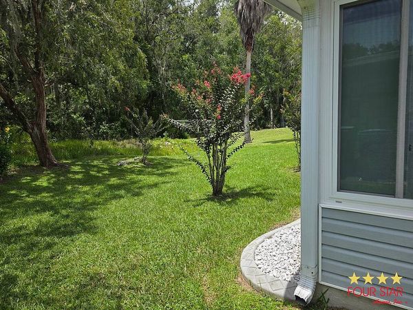 1119 Wisteria Dr, Wildwood FL 34785