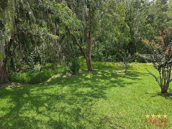 1119 Wisteria Dr, Wildwood FL 34785