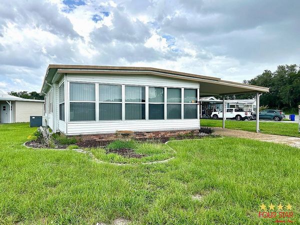 2 El Presidente Blvd, Leesburg FL 34748