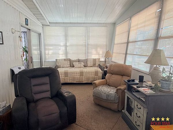 93 Flamingo Dr, Port Orange FL 32127