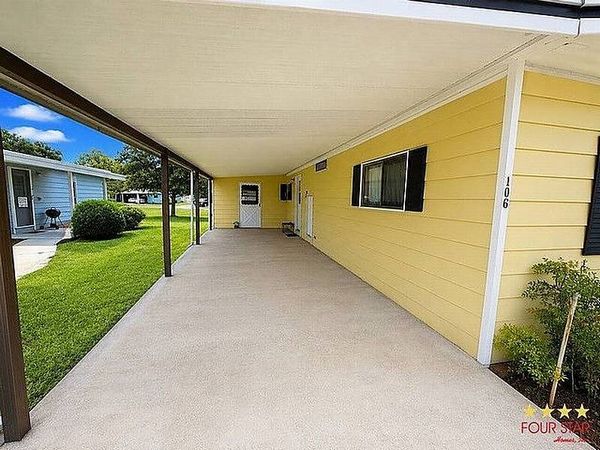 106 Sycamore Ln, Lake Helen FL 32744