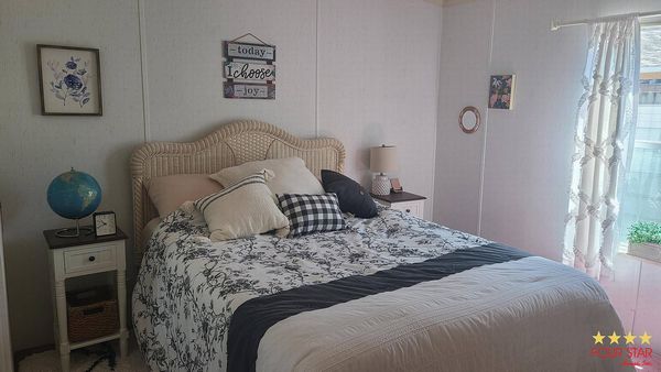 110 Williams St, Port Orange FL 32127