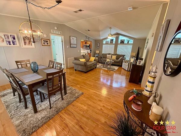 316 Waterford Heights, DeBary FL 32713