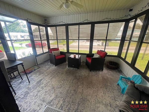 462 Greenwood Ln, Kissimmee FL 34746
