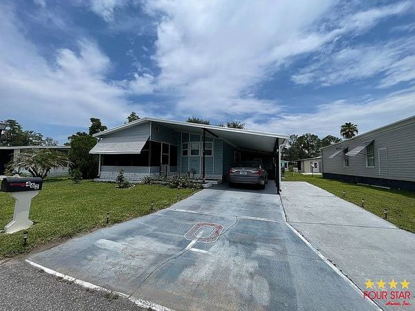 462 Greenwood Ln, Kissimmee FL 34746