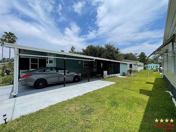 462 Greenwood Ln, Kissimmee FL 34746