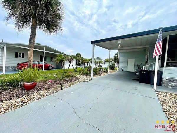 8915 Fighting Irish Ln, Orlando FL 32836