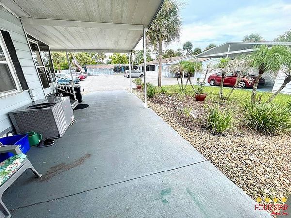 8915 Fighting Irish Ln, Orlando FL 32836