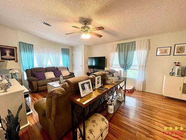 8915 Fighting Irish Ln, Orlando FL 32836