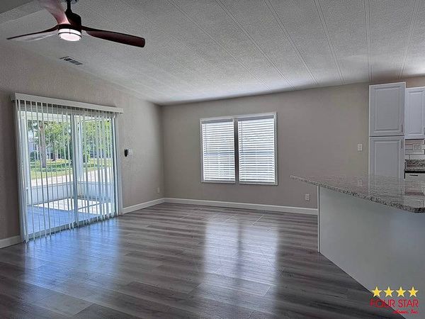 746 Phoenix Ln, Oviedo FL 32765