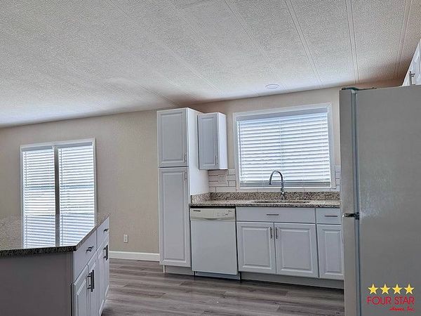 746 Phoenix Ln, Oviedo FL 32765