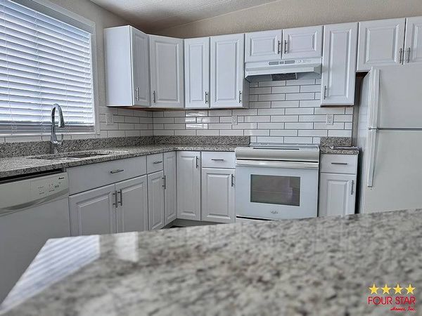 746 Phoenix Ln, Oviedo FL 32765