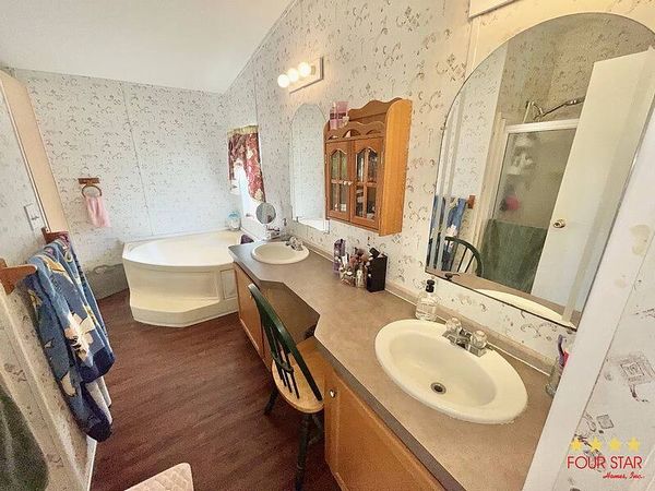 578 Clover Ln, Kissimmee FL 34746