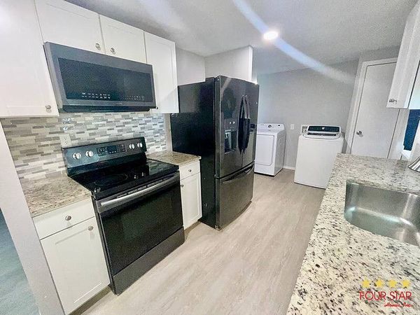 82 Pickering Dr, Kissimmee FL 34746