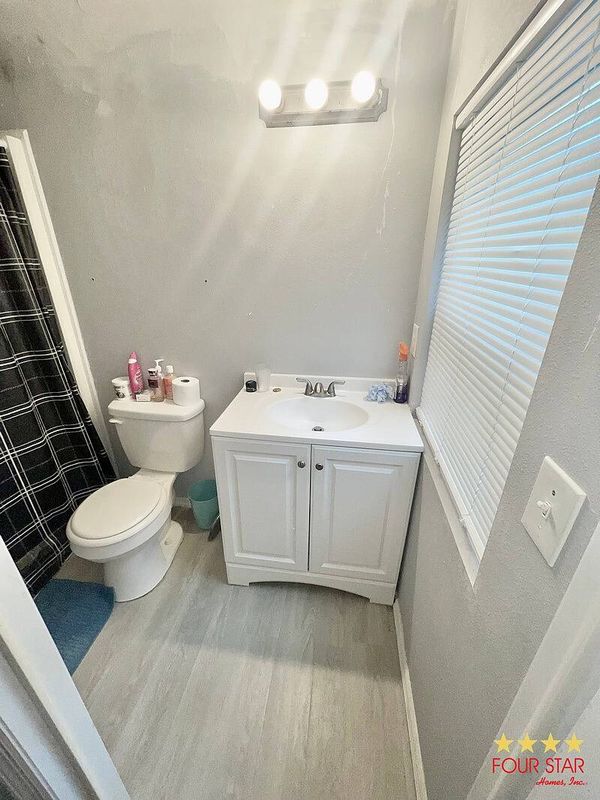 82 Pickering Dr, Kissimmee FL 34746