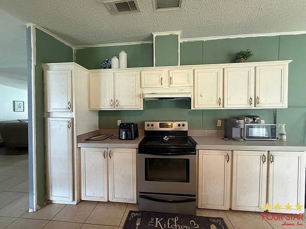 668 Arrow Lane, Kissimmee FL 34746